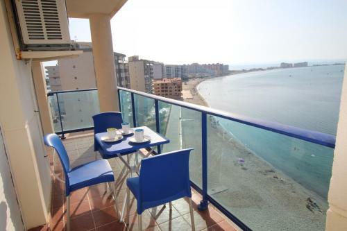 Beach Terrace Apartment By Rental Ol�