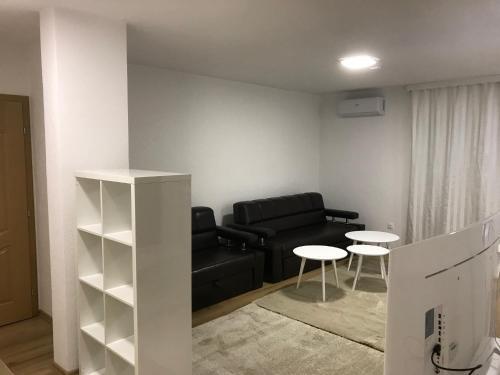 Sarajevo Airport Apartments, Saa