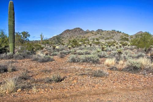 Apartamento Cave Creek Southwestern Studio With Fireplace!