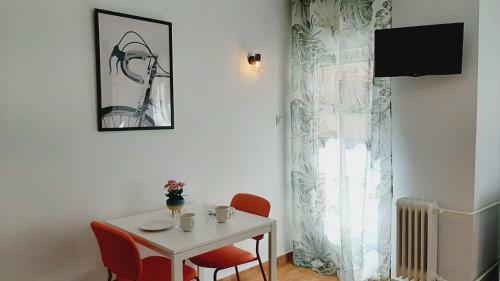 Hostal Lucia By Gaiarooms