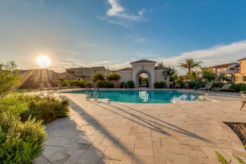 Luxurious Waterfront Oasis With Fire Pit Bbq!! Home