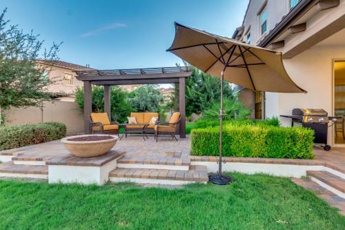 Luxurious Waterfront Oasis With Fire Pit Bbq!! Home