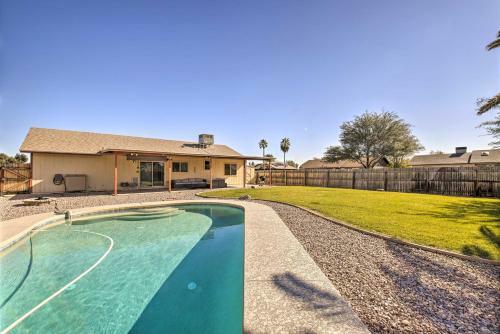 Sun-soaked Az Home, 7 Mi To Spring Training!