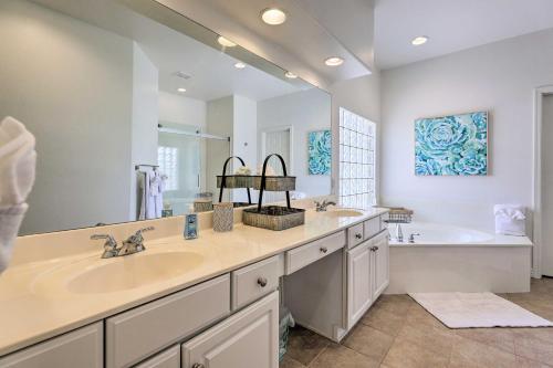 Lakefront Chandler House With Backyard Oasis!