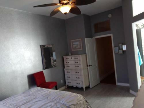 Amazing Home With Private Heated Pool