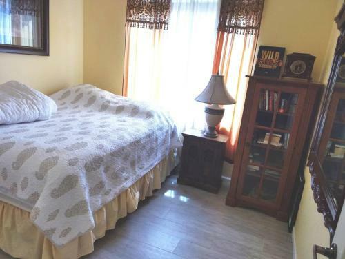 Amazing Home With Private Heated Pool