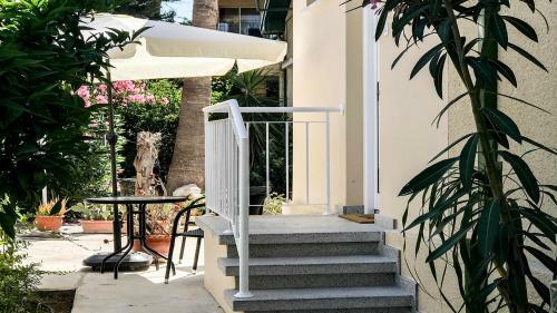 Bed & Breakfast Avgi's Home