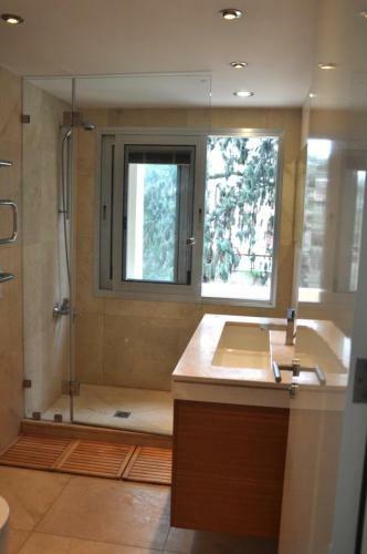 Aurora Beach Apartment (luxury 3bedroom)