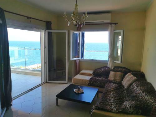 Beachfront Suites - Best Location Peaceful Green Place