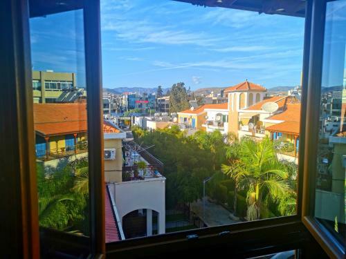 Beachfront Suites - Best Location Peaceful Green Place