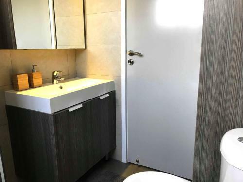 Apartamento Metro Court Apt