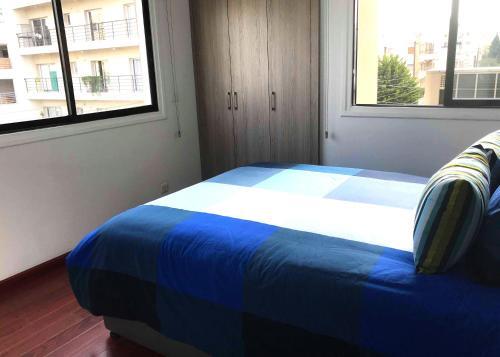 Apartamento Metro Court Apt