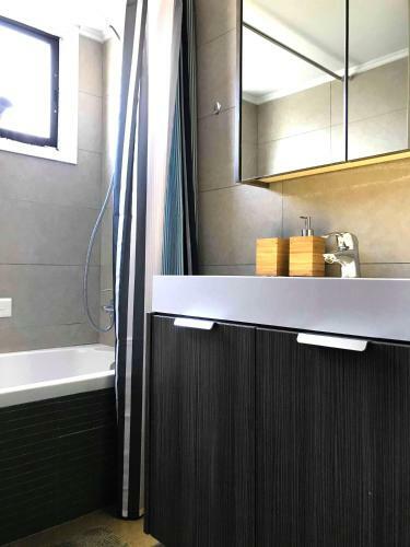 Apartamento Metro Court Apt