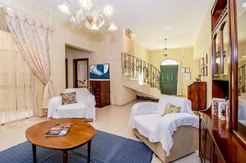 Hostal Ta Joseph