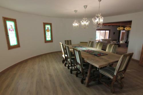 Nwt Villa Tower