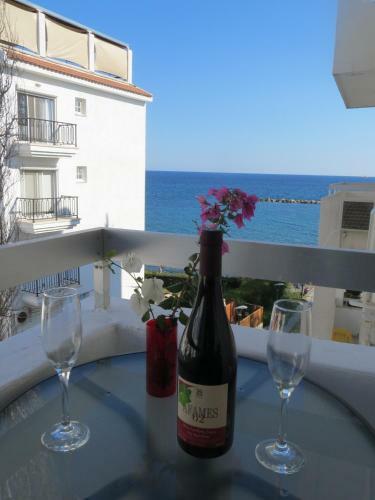 Apartamento Lordos Sea Front-private Flat On The Beach