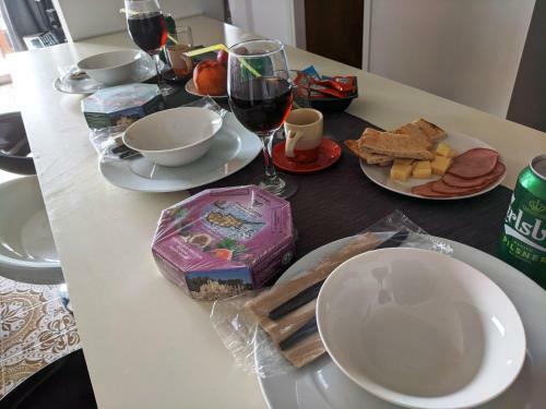 Fantastic 1 Bed Apartment Opposite 4 Seasons Limassol