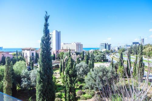 Apartamento Amathus Suite With Sea View