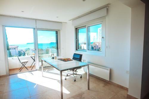 Apartamento Amathus Suite With Sea View