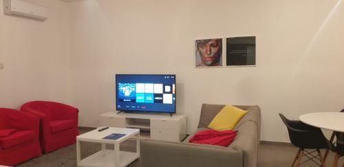 Superla Luxury Apartment (breakbooking-cy)
