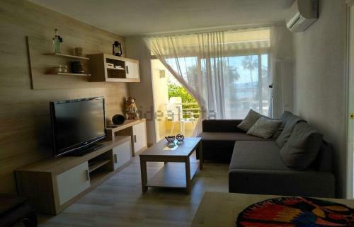 Apartamento Primera Linea De Mar Con Piscina