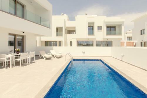 Palm Tree Villas