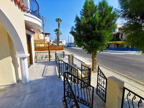 Bella Ciao Beach Apartments