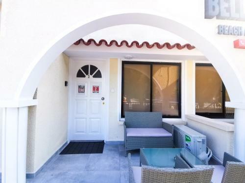 Bella Ciao Beach Apartments