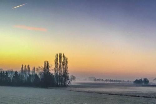 Gastenhuis Prachtige Historische Vierkant Hoeve