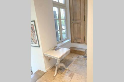 Gastenhuis Prachtige Historische Vierkant Hoeve