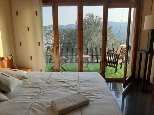 Hostal Habitaciones En Villa Coliving Casa Rural