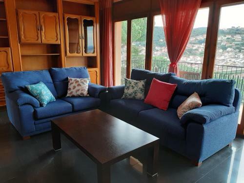 Hostal Habitaciones En Villa Coliving Casa Rural