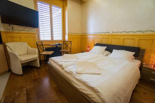 Hine Adon Aparthotel