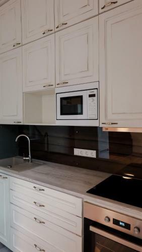 �htu Apartments