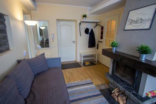 Niine 10c Apartment
