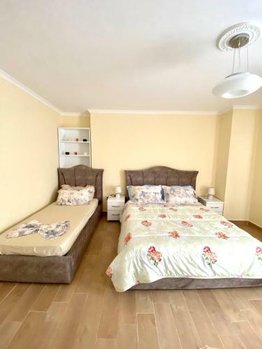 Alb's Apartment 1