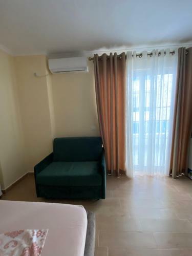 Alb's Apartment 1