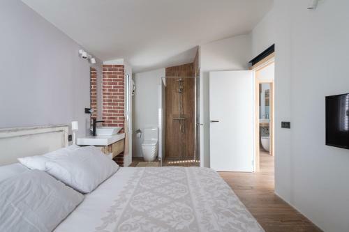 Modern Bungalow Drag�n Club II