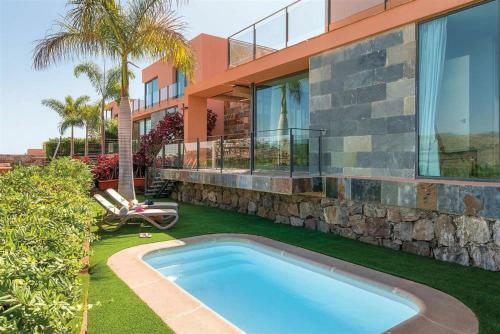 Villa With Private Pool In 5 Star Golf Resort