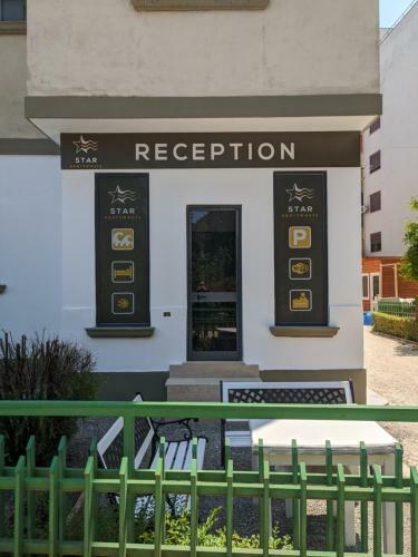 Star Holiday Apartments