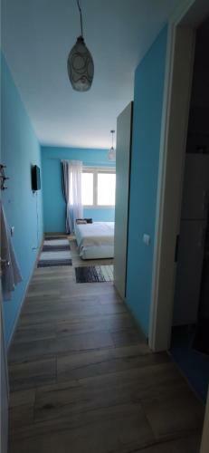 Luxury Beach Apartment In Qerret