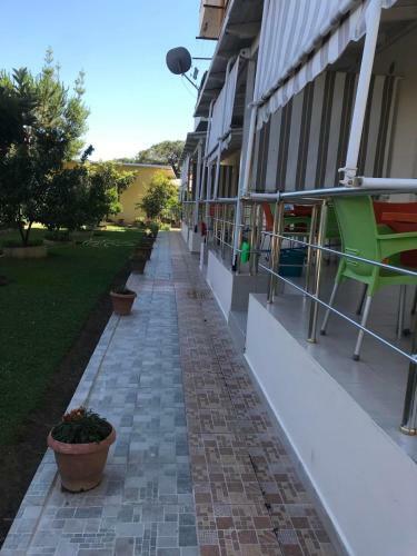 Relax Apartments, Garden & Beach