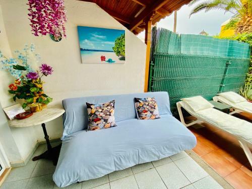 Vicksol Holiday