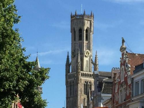 Hostal Guesthouse Vlamynckpoort
