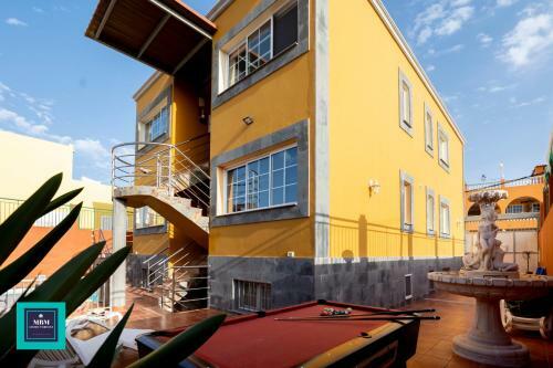 Pino Apartment, Monta�a La Data