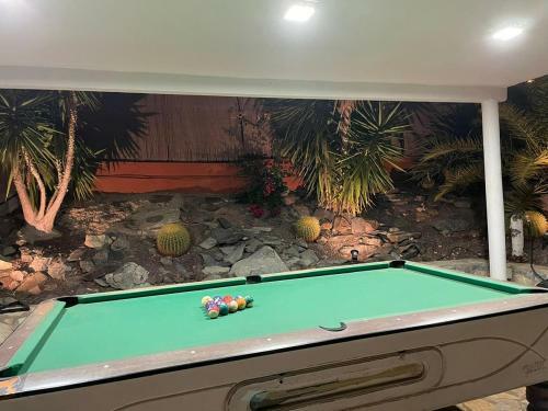 Incre�ble Casa Con Piscina Privada Y Jacuzzi