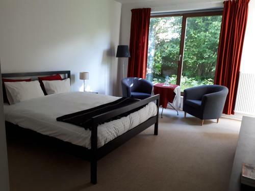 Bed & Breakfast Aubergine