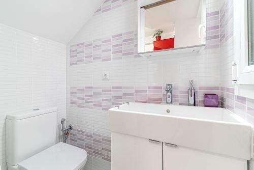 Bungalow, Pool,terrace Private, Perfect Work House
