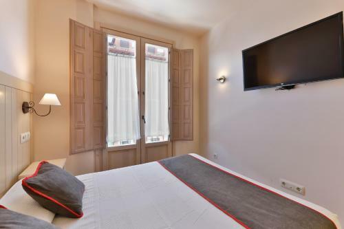 Oyo Hostal La Chata