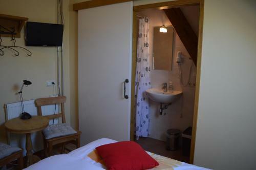 Hotel De Martiene Plats B&B & Appartement